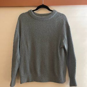 Everlane Oversized Alpaca Crew in Gray in Size Large